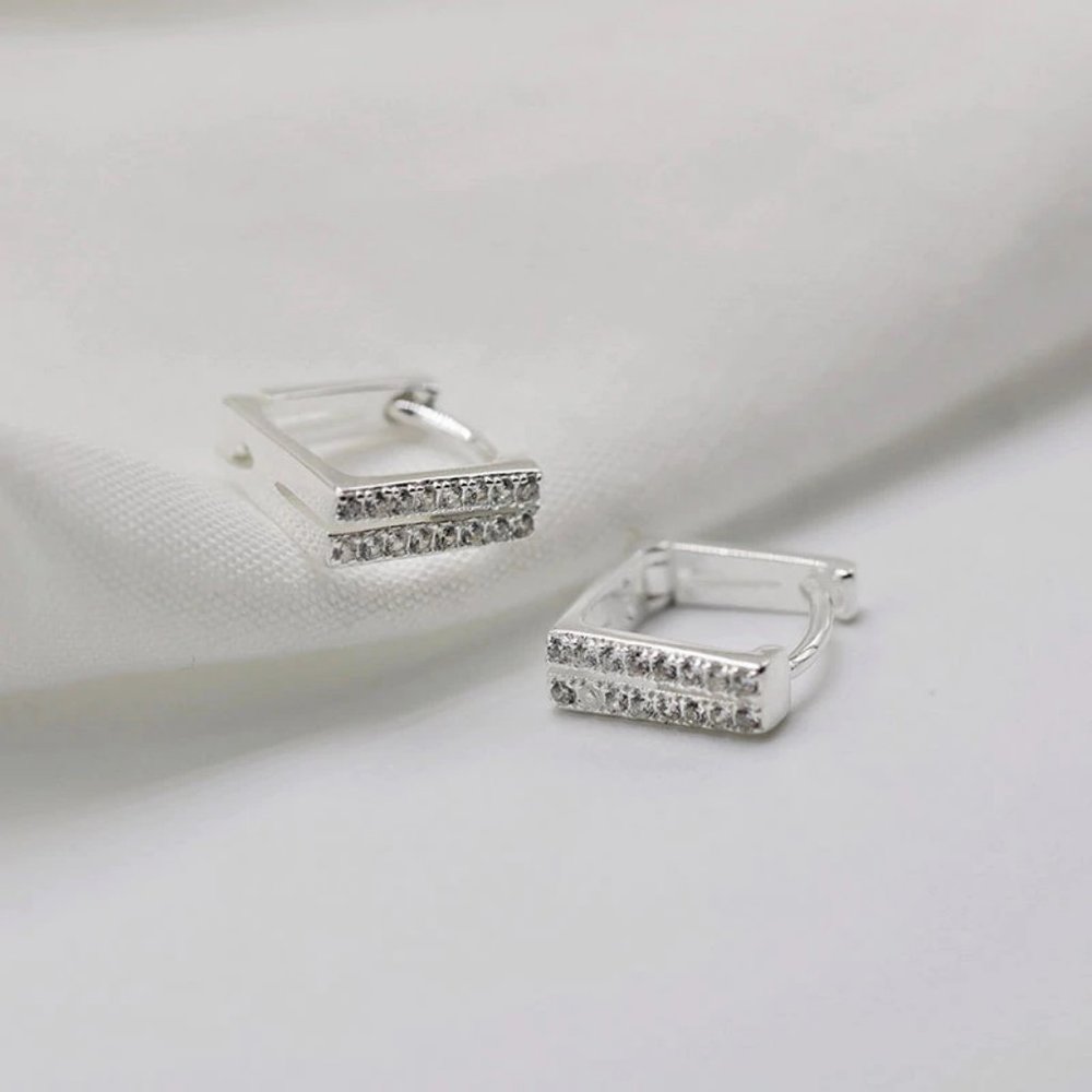 925 Sterling Silver Diamond Square Hoop Earrigs - Picture 2 of 9